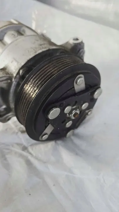 Renault OE Klimakompressor OEM 926006UB0A - Gebraucht image 6