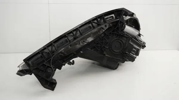 Phares avant gauche Honda Jazz III 08-11 OEM image 4