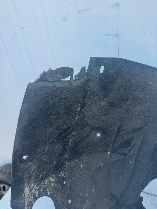 Right Front Wheel Arch Audi A6 C6 4F0821134H image 2