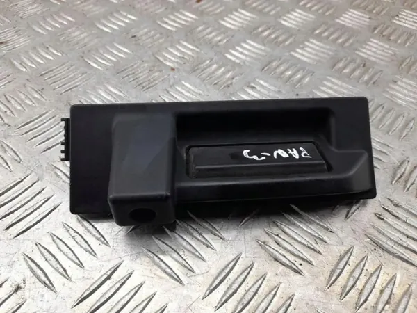 Porsche Panamera 970 Kofferraumgriff OEM 97061342602 image 2