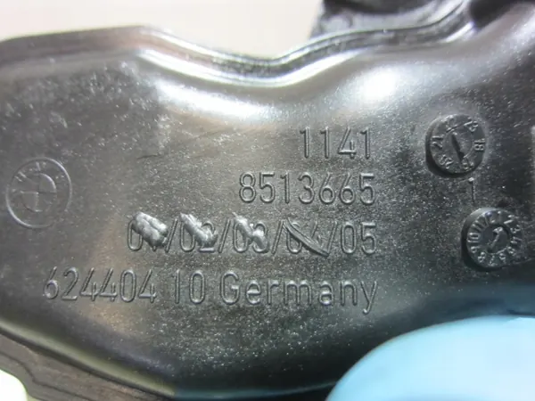 BMW Ölpumpenzufuhr OEM 11418513665 - Gebraucht image 7