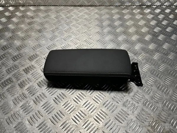 Accoudoir OEM 969200263R pour Renault Arkana Lift 23- image 3