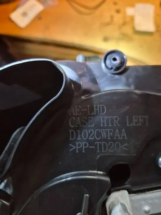 Calefactor Hyundai OEM D102CWFAA para IONIQ 1.6L image 3