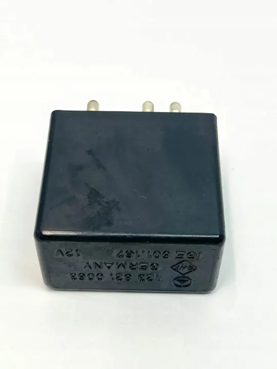 Relais OEM A1238210063 pour Mercedes-Benz SL R107 image 3
