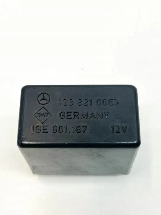 Relais OEM A1238210063 pour Mercedes-Benz SL R107 image 4
