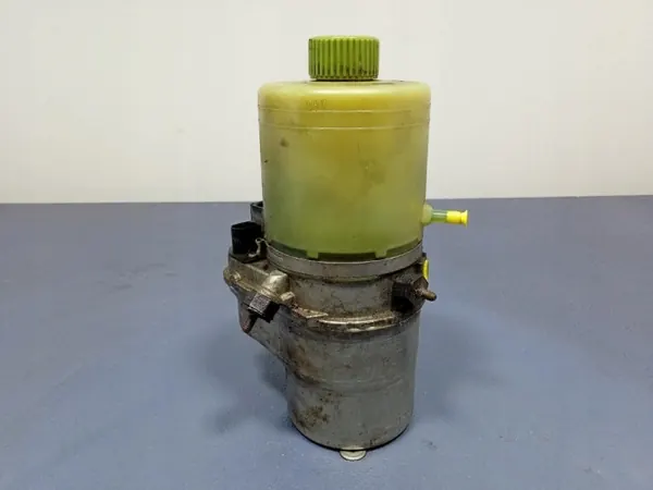VW Polo 9N 1.2 Power Steering Pump 6Q0423156S image 3
