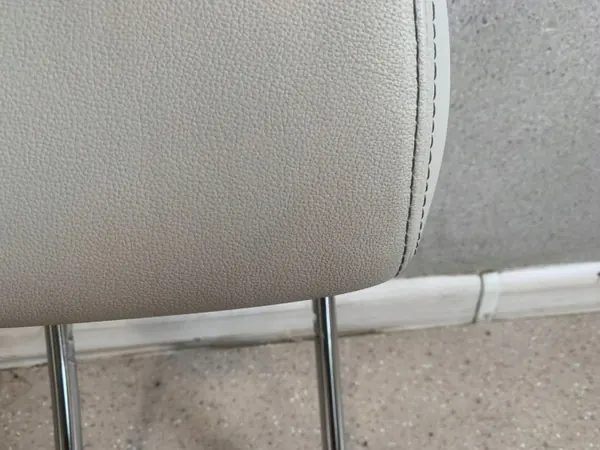 Främre huvudstöd höger OEM LPV13249 för BMW 3 image 10