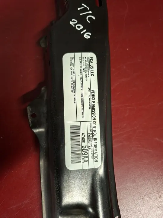 2013 Chrysler Town & Country Upper Reinforcement P023002AC image 5