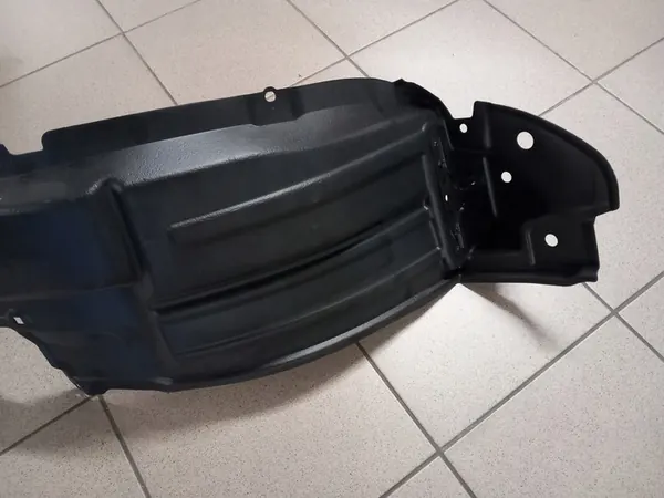 TOYOTA LAND CRUISER 150 09- Front Left Wheel Arch image 2