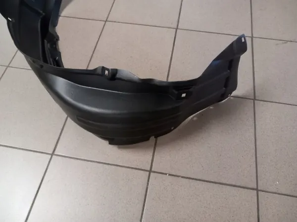 TOYOTA LAND CRUISER 150 09- Front Left Wheel Arch image 4