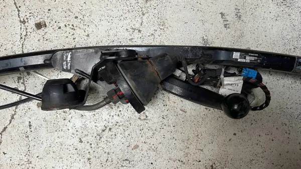 A2043101004 Westfalia Trekhaak voor Mercedes W204 Station image 3