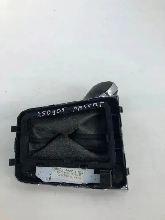 Pomo de cambios VW OEM 3G1713203C Passat B7 Alltrack image 3