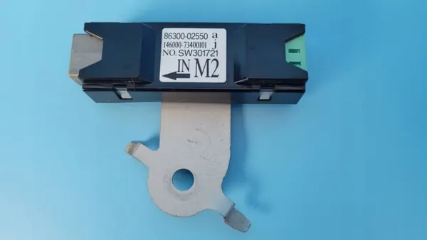 Toyota OEM 86300-02550 GPS-antenneversterkermodule image 2