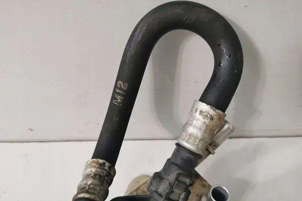 Enfriador de aceite BMW X5 (E70) 3.0L Diesel 2012 OEM 7800408 image 3