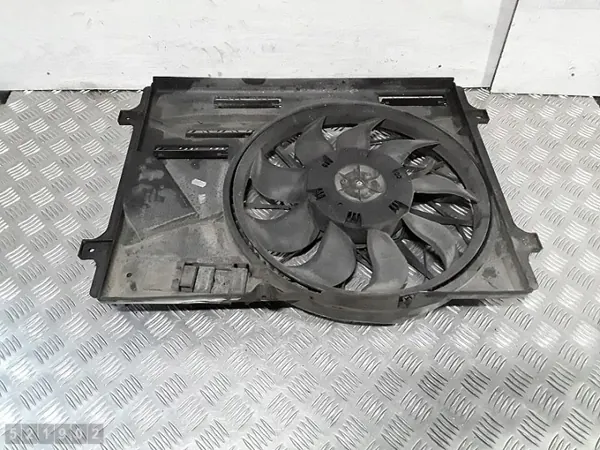 Jäähdytinpuhallin Ford Galaxy OEM 7M3121203G 2005 image 7