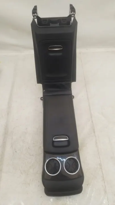 OEM 1600960 Accoudoir Arrière pour Mercedes S550 W222 image 4