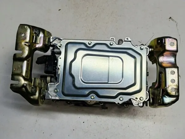 Toyota G920052350S4 Conversor Inversor Usado image 7