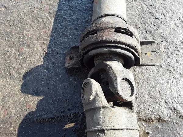 Drivaxel Hyundai I800 2011 2500crdi OEM 491004h000 image 4