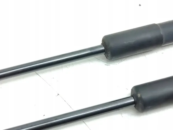 KIA Sportage 2017 Bakluckdämpare image 9