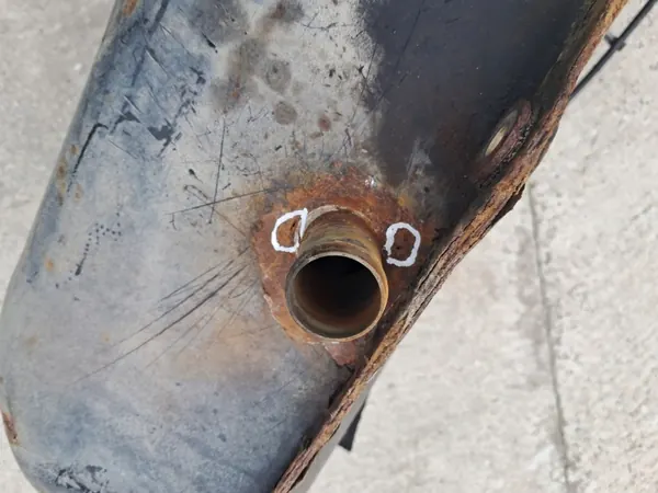 Bränsletank OEM 1180175 för BMW E30 Coupé/Sedan image 4