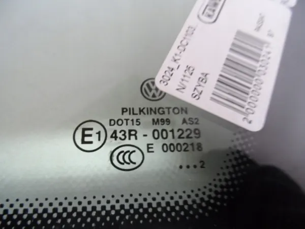 Carrosserieglas achter rechts OEM 3024 VW Passat B7 image 3