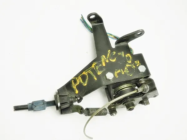 Potentiomètre d'accélérateur Mercedes OEM 0205001303 image 6