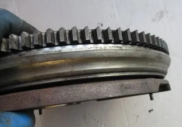 AVENSIS AURIS COROLLA Kaksimassaväkä 2.0 1AD RAV4 image 3