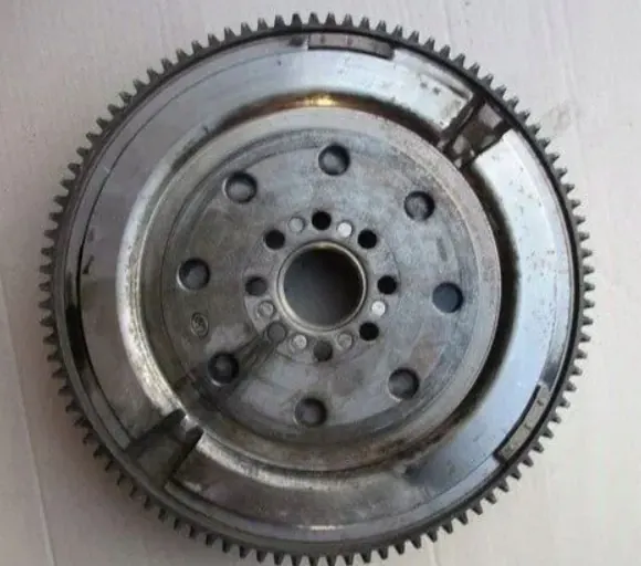 AVENSIS AURIS COROLLA Kaksimassaväkä 2.0 1AD RAV4 image 4