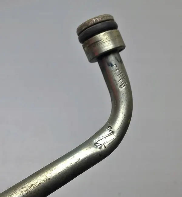 Maserati OE 000300423 Vattenrör för Höger Turbo image 4