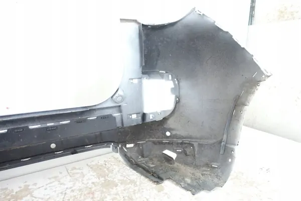 Fiat 500L Trekking 2013 achterbumper OEM 735570834 image 8