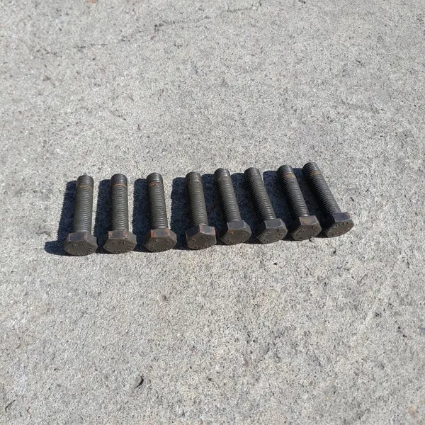 BMW M57 Kaksimassavauhtipyörän Ruuvit OEM 12.9 image 2