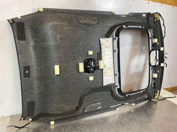 Plafonnier Kia Stinger OEM 85400J5440W - Occasion image 10