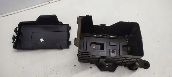 Carcaça de bateria VW 1k0915443c 1km915333 image 4