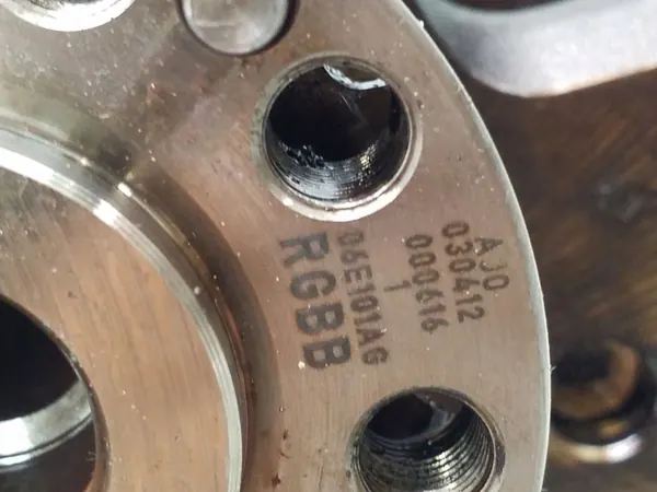 OEM 06E101AG Kampiakseli Audi A6 C7 3.0 TFSI image 5