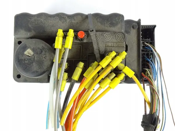 Mercedes W140 centrale vergrendelpomp OEM A1408000648 image 4