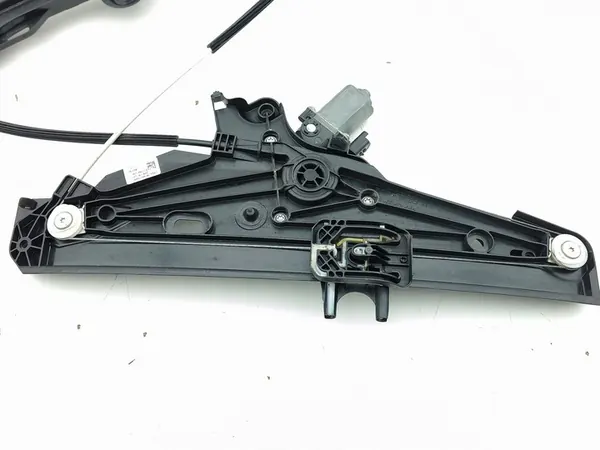 Mecanismo de janela dianteira esquerda Peugeot 308 III T10 image 6