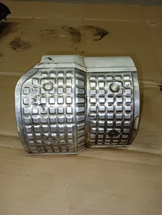 OEM 5Q0407721 Fuelle Homocinético Derecho VW Skoda Leon image 2
