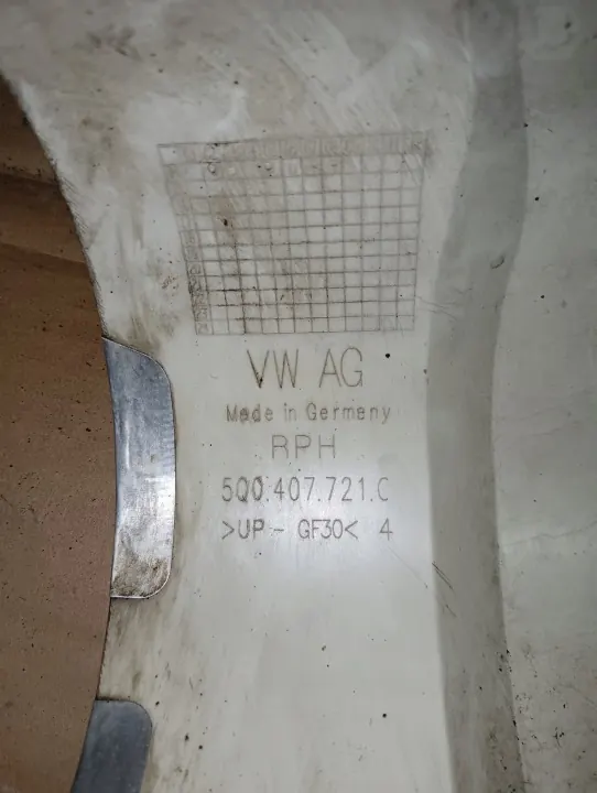 OEM 5Q0407721 Fuelle Homocinético Derecho VW Skoda Leon image 3