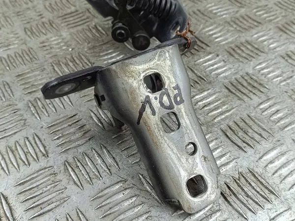 Vordertüren Scharniere Dodge RAM VAN 2018 image 4