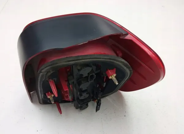 Luz Trasera Izquierda Volkswagen Polo image 4