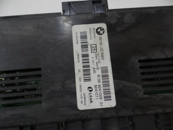 Module contrôle lumières BMW OEM 9241005 - Occasion image 3