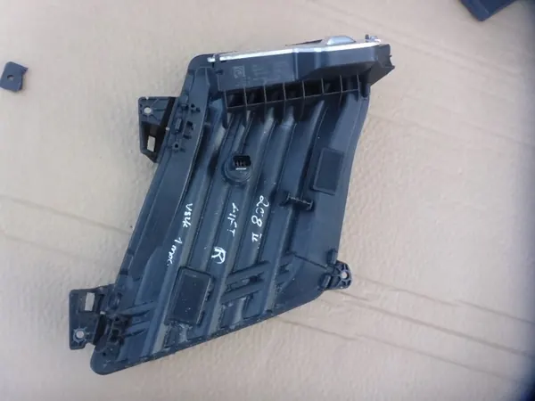 Peugeot 208 II LED DRL Höger Sida OEM 9851053980 image 10