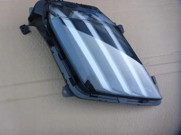 Peugeot 208 II LED DRL Höger Sida OEM 9851053980 image 4