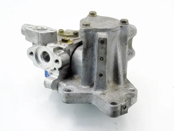 Kraftstoffverteiler OEM MR420916 E3T50271 für Mitsubishi image 4