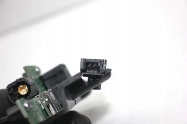 Conector Multimédia Aux/USB Porsche 7PP035727B image 10