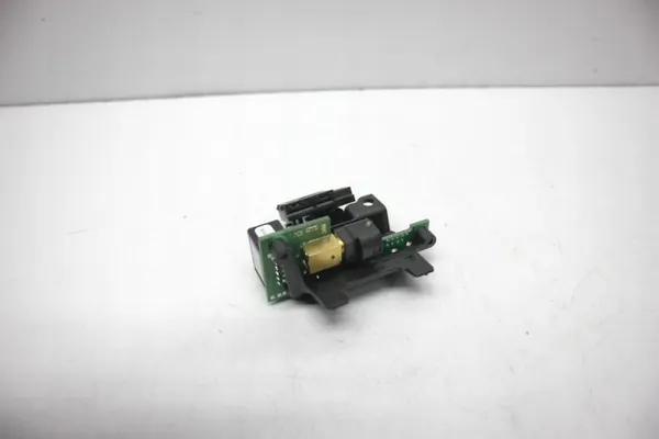 Conector Multimédia Aux/USB Porsche 7PP035727B image 8