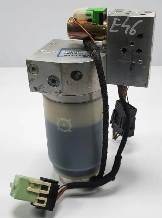 Pompe hydraulique toit BMW E46 Cabrio OEM 8234530 image 2