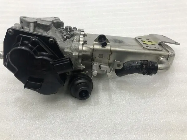 EGR-jäähdytin Audi Q5 2.0 TDI image 2