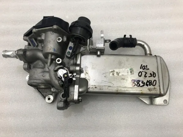 EGR-jäähdytin Audi Q5 2.0 TDI image 7