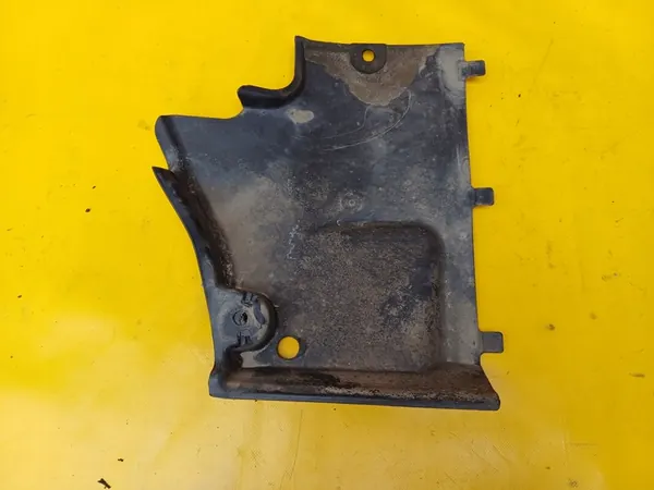 AUDI A4 B8 A5 Underredskydd Vänster 8K0825201A image 2